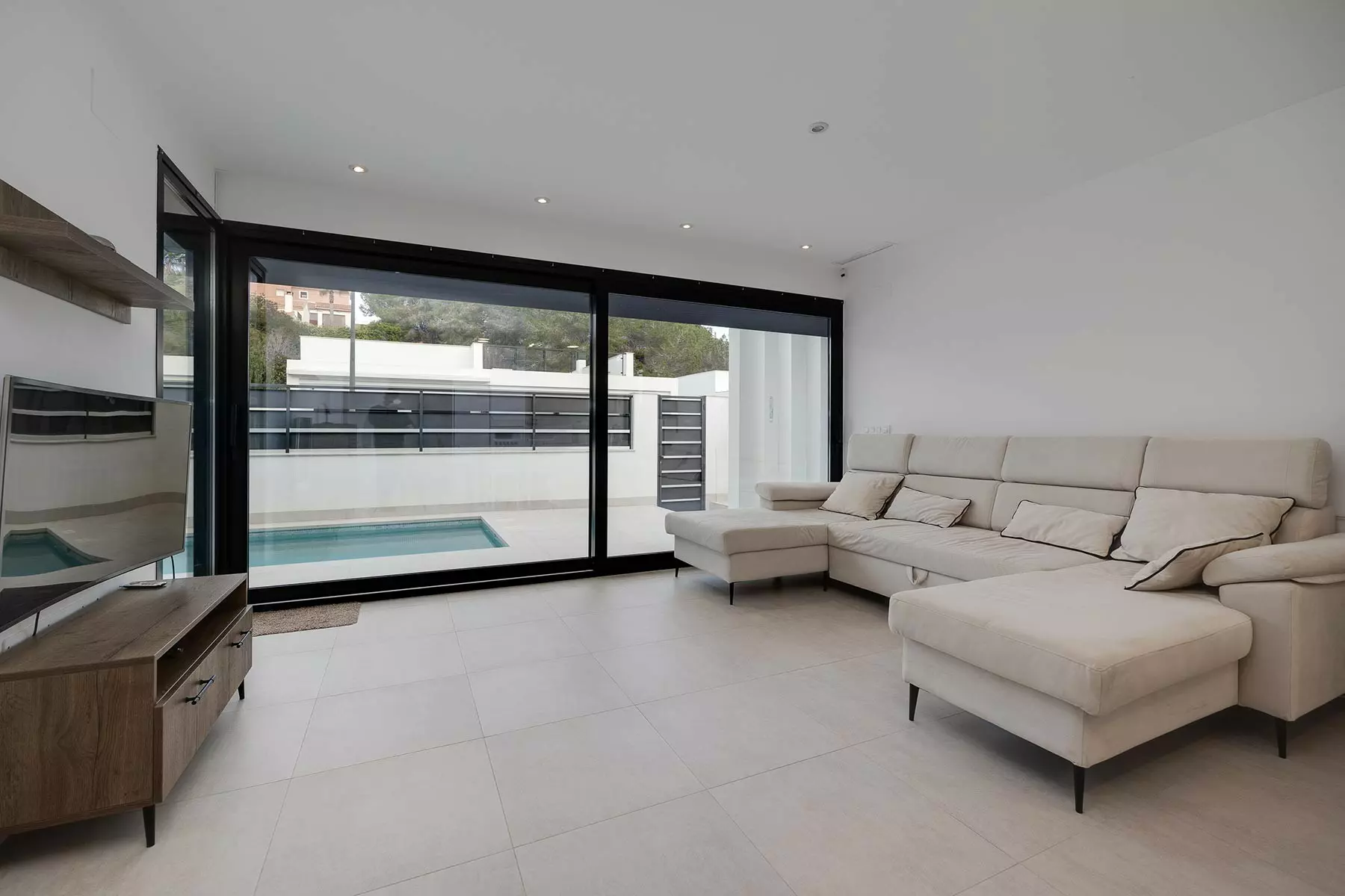 3-bedroom Villa In Orihuela, Spain (111 M²)