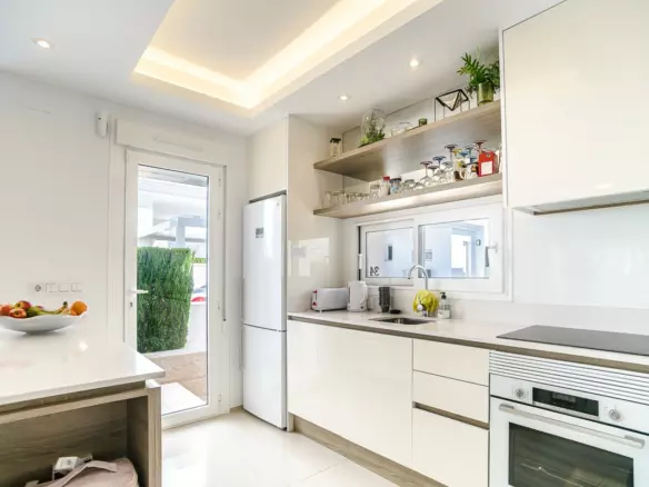 2-bedroom Villa In Ciudad Quesada, Spain (134 M²)