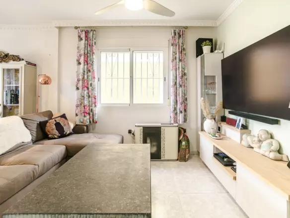 3-bedroom Villa In San Fulgencio, Spain (92 M²)