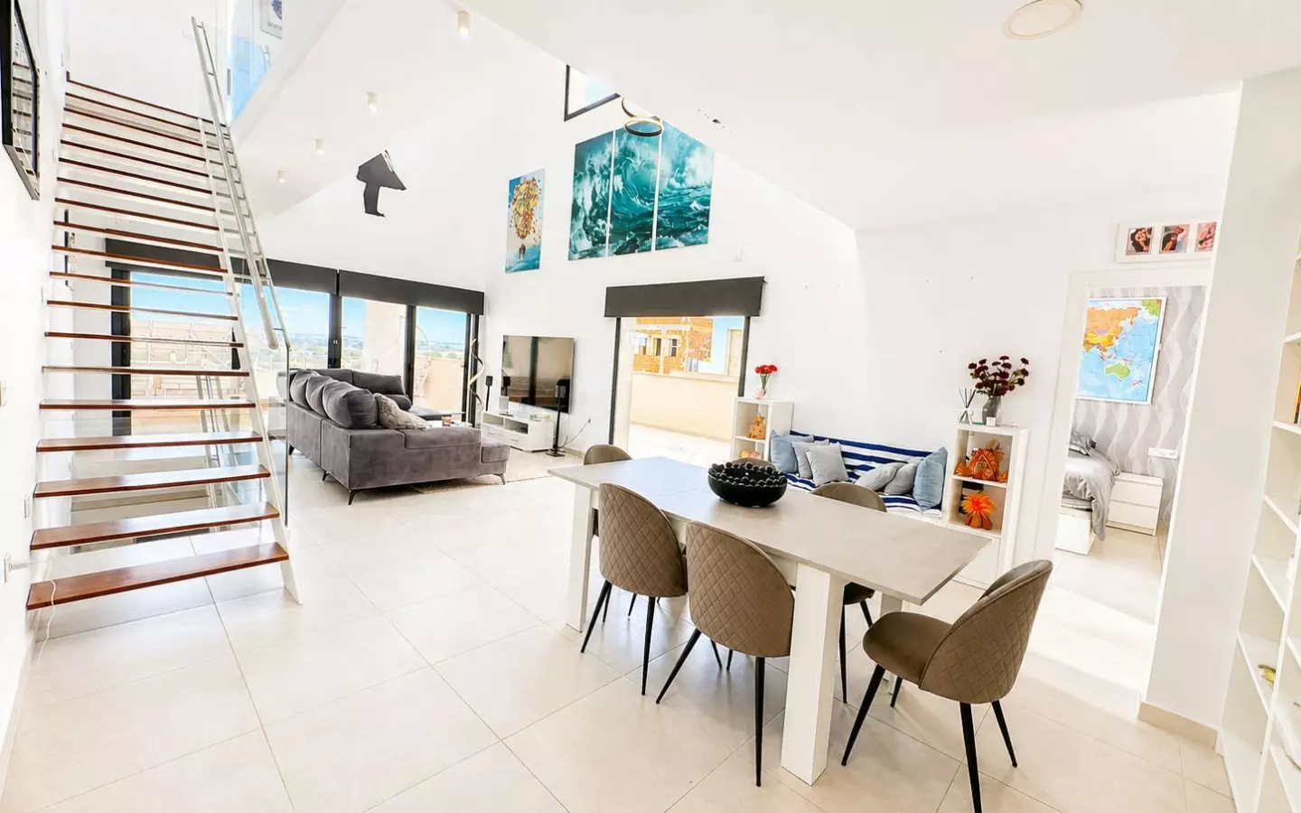 4-bedroom Villa In Benijofar, Spain (319 M²)