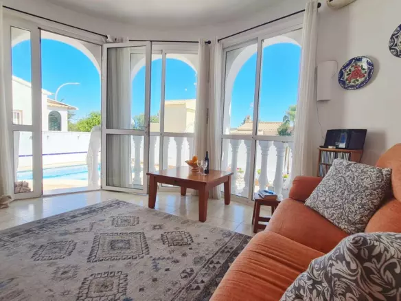 2-bedroom Villa In Orihuela Costa, Spain (107 M²)