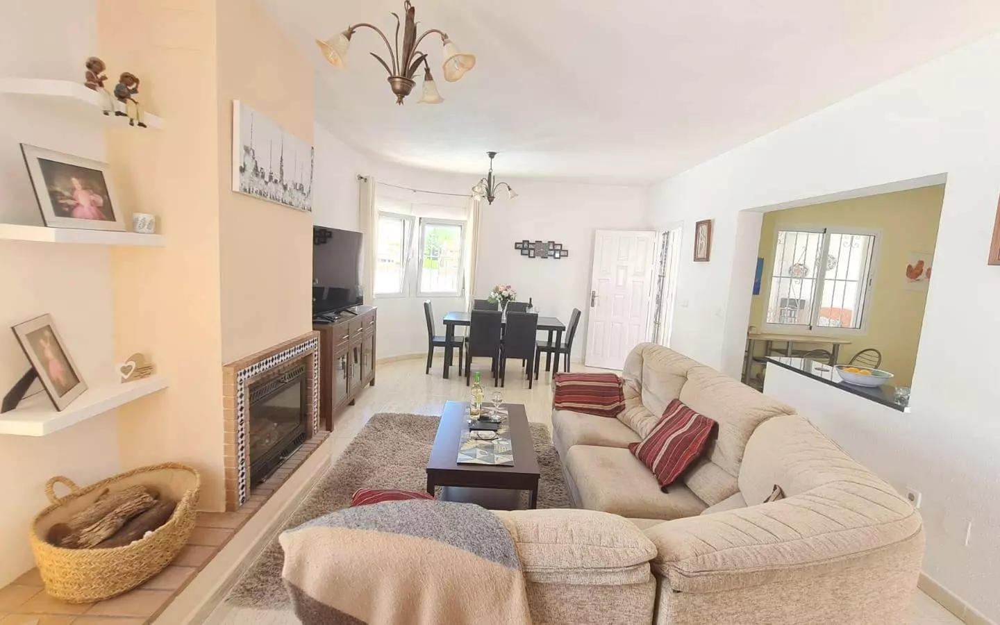 2-bedroom Villa In Orihuela Costa, Spain (107 M²)