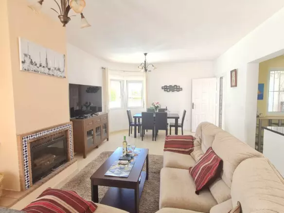 2-bedroom Villa In Orihuela Costa, Spain (107 M²)
