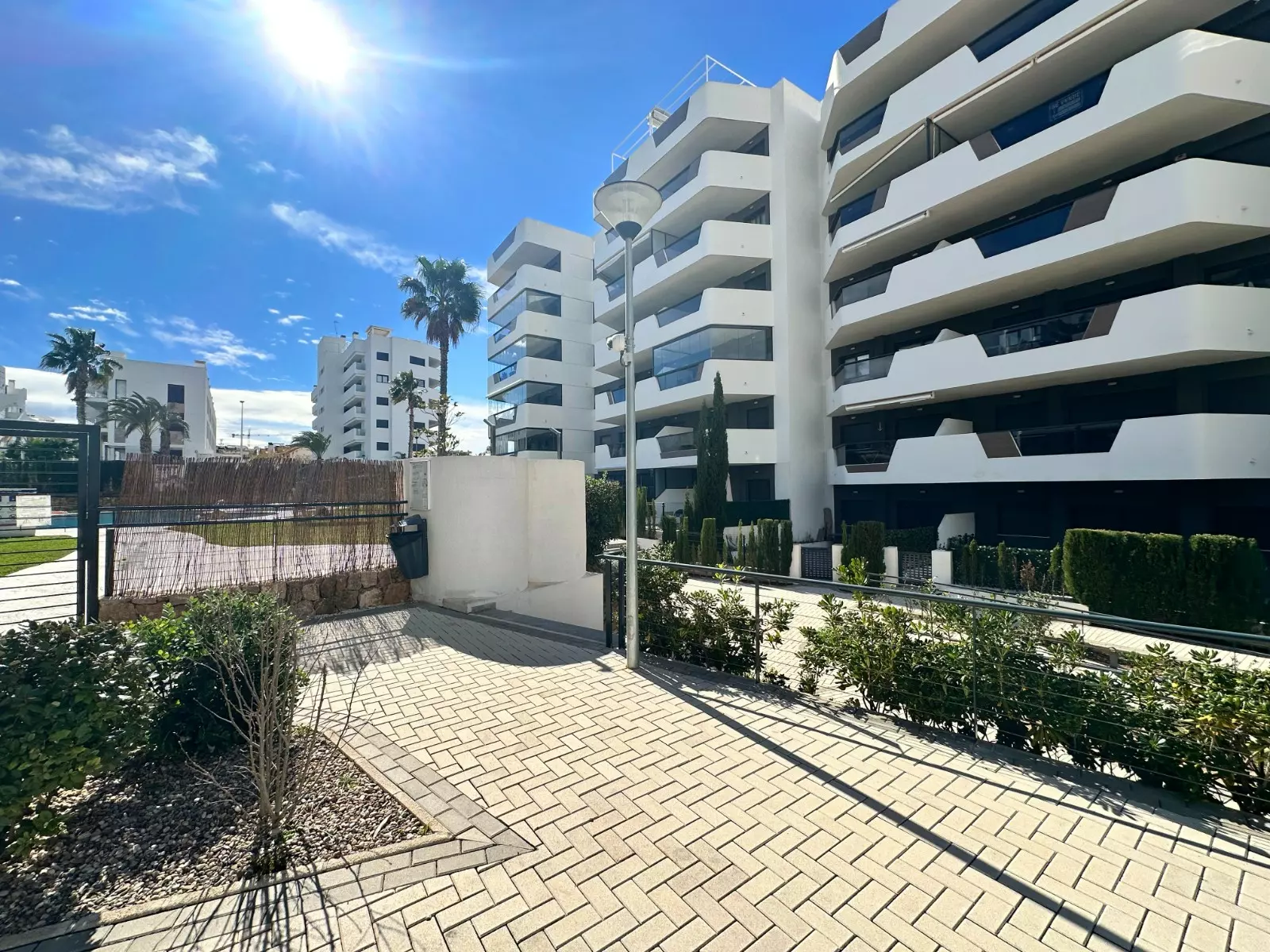 2-bedroom Apartment In Santa Pola, Spain (91 M²)