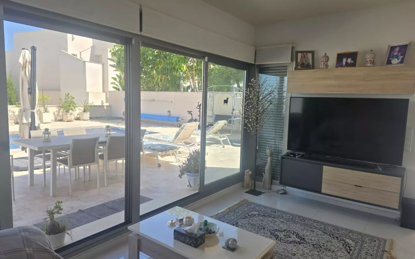 3-bedroom Villa In San Miguel De Salinas, Spain (118 M²)