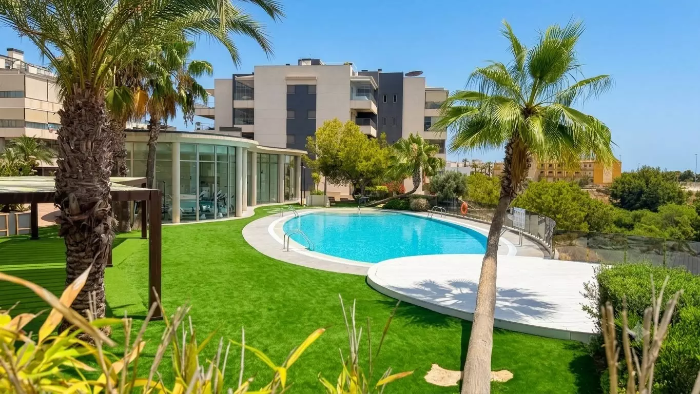 2-bedroom Apartment In Orihuela Costa, Spain (82 M²)
