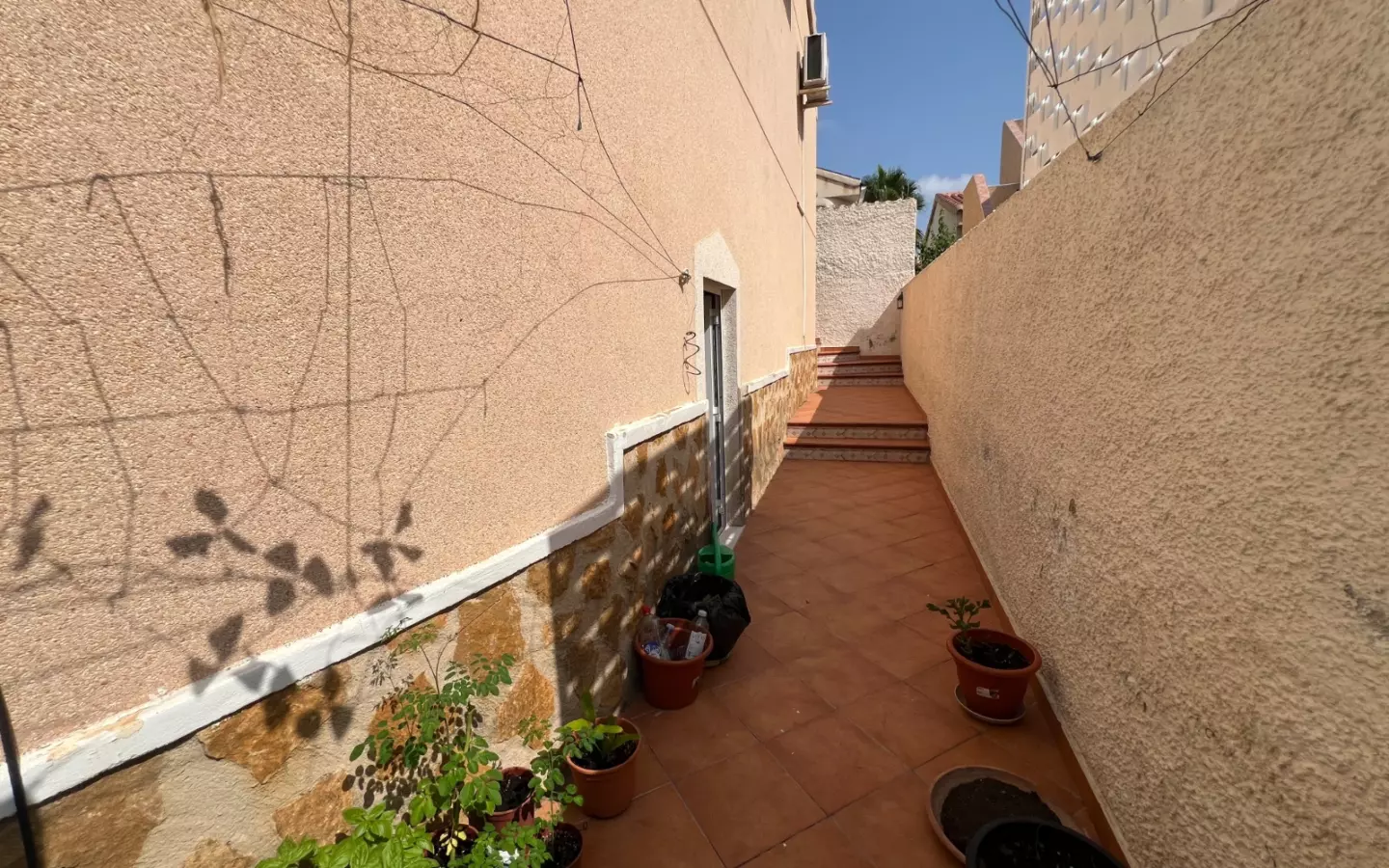 2-bedroom Villa In Ciudad Quesada, Spain (99 M²)