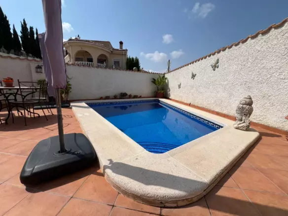 2-bedroom Villa In Ciudad Quesada, Spain (99 M²)