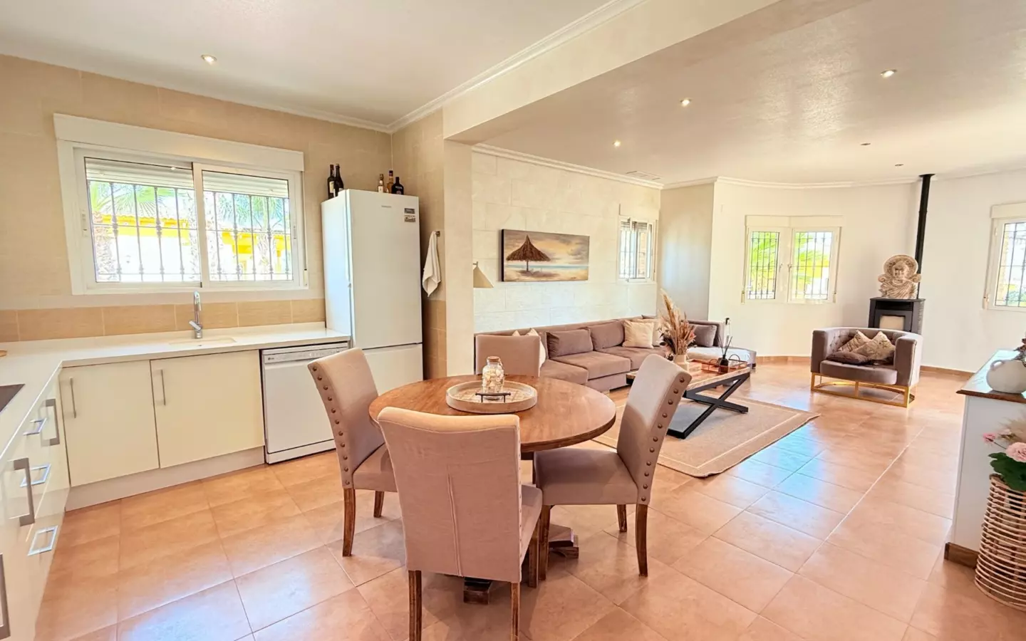 3-bedroom Villa In Catral, Spain (139 M²)
