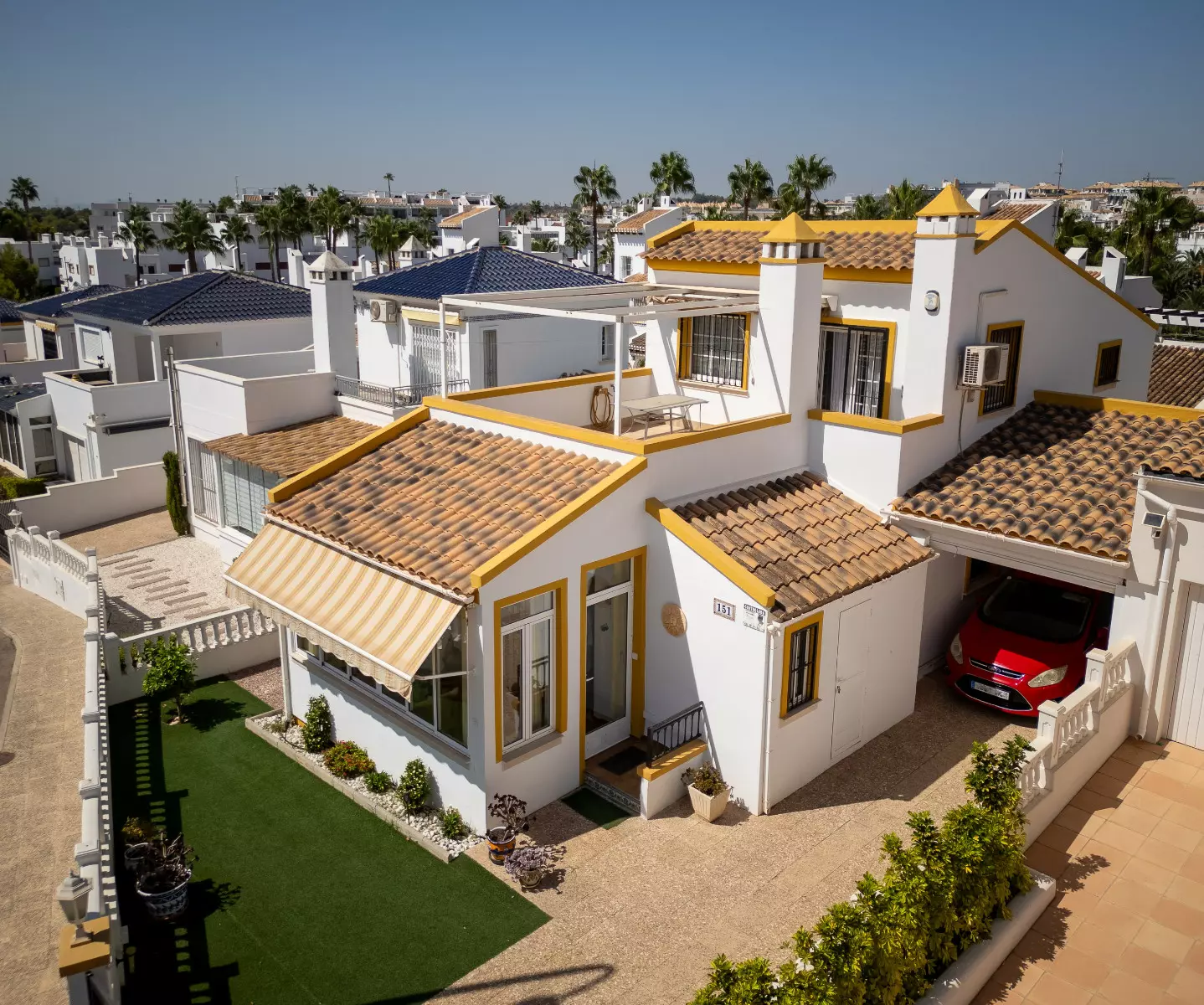 o_1k1tjvts21t6u8g51m64utu1jji2p-75d1c0 3-bedroom Villa In Villamartin, Spain (122 M²)