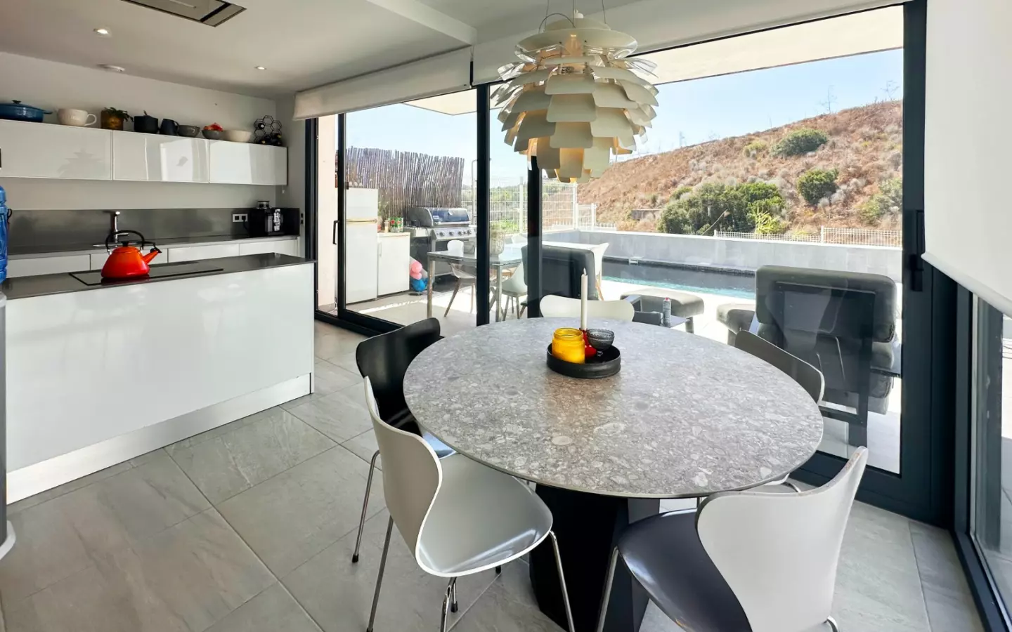 5-bedroom Villa In San Miguel De Salinas, Spain (200 M²)