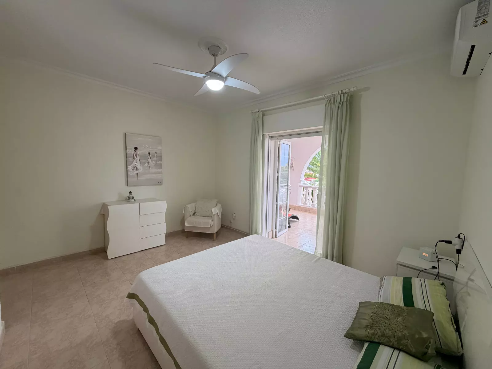 5-bedroom Villa In Ciudad Quesada, Spain (344 M²)