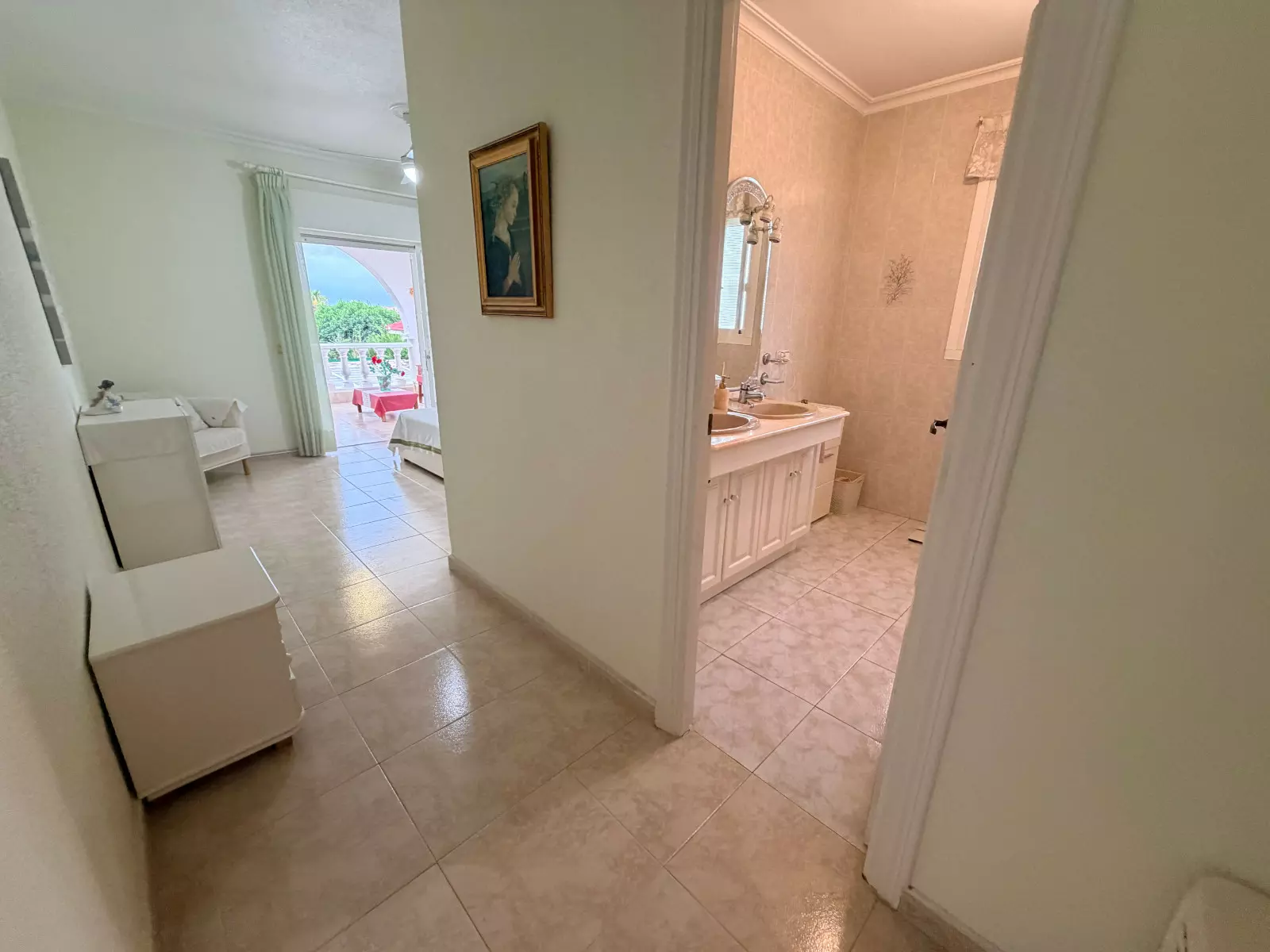 5-bedroom Villa In Ciudad Quesada, Spain (344 M²)