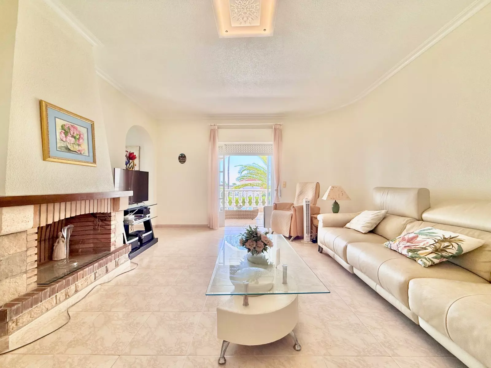 4-bedroom Villa In Rojales, Spain (230 M²)