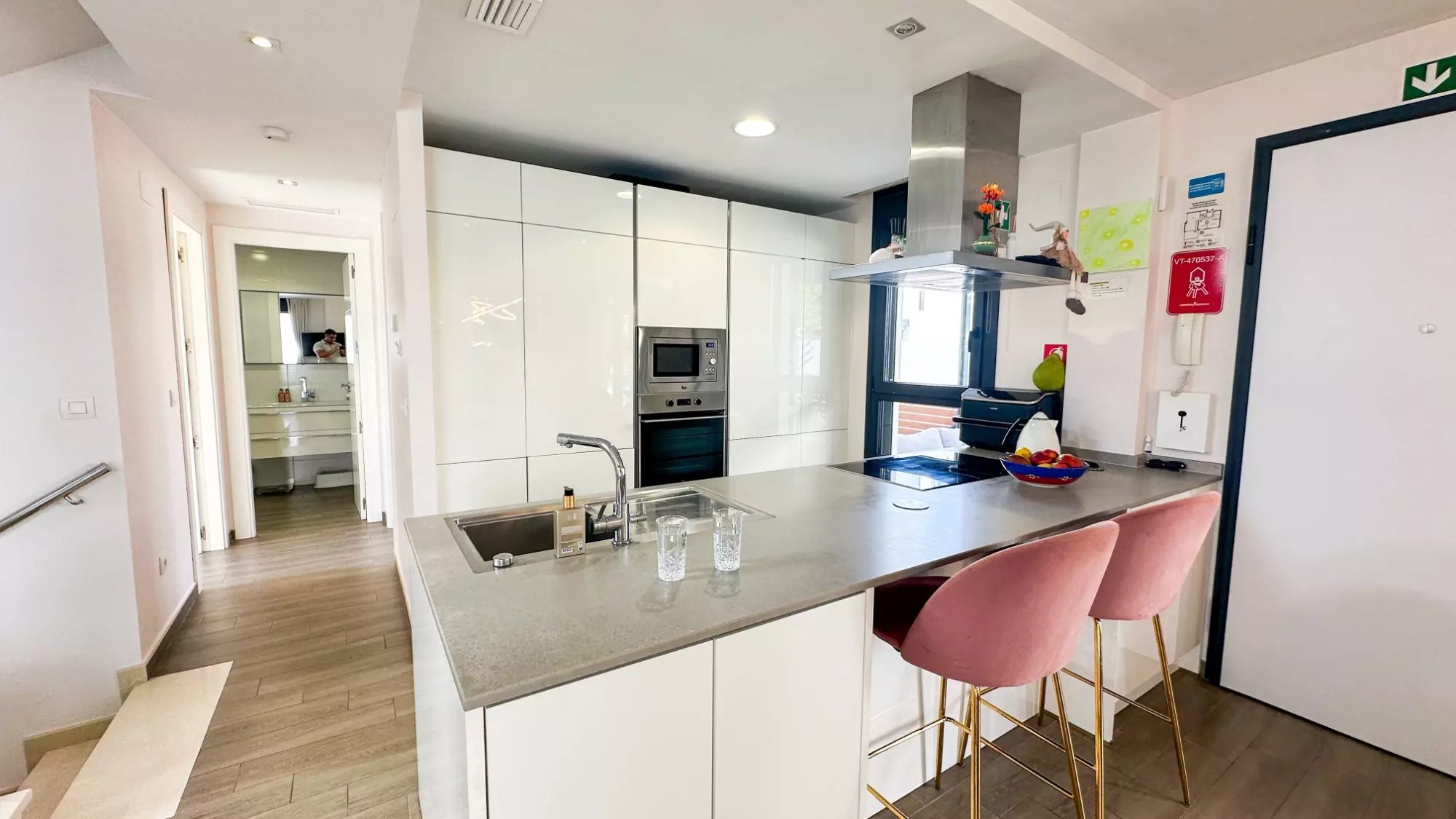 5-bedroom Villa In Torrevieja, Spain (250 M²)