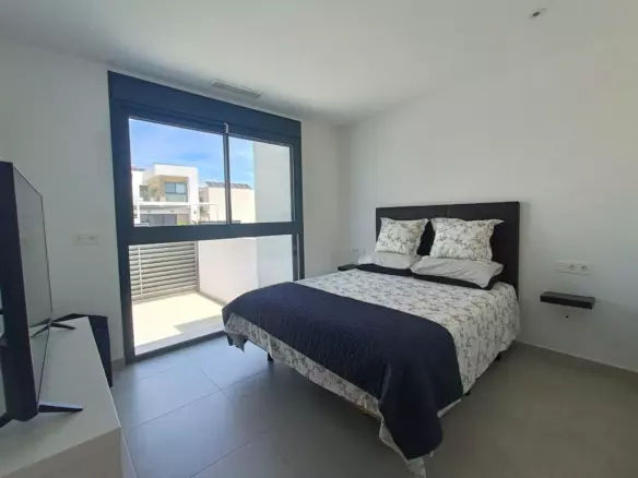 5-bedroom Villa In Rojales, Spain (214 M²)