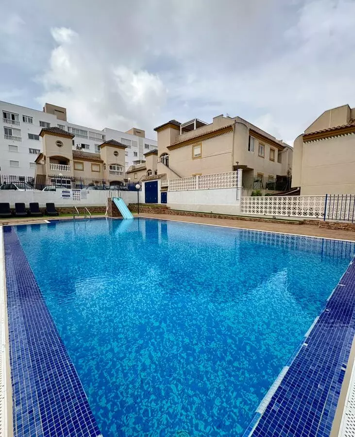 2-bedroom Property In Guardamar Del Segura, Spain (61 M²)