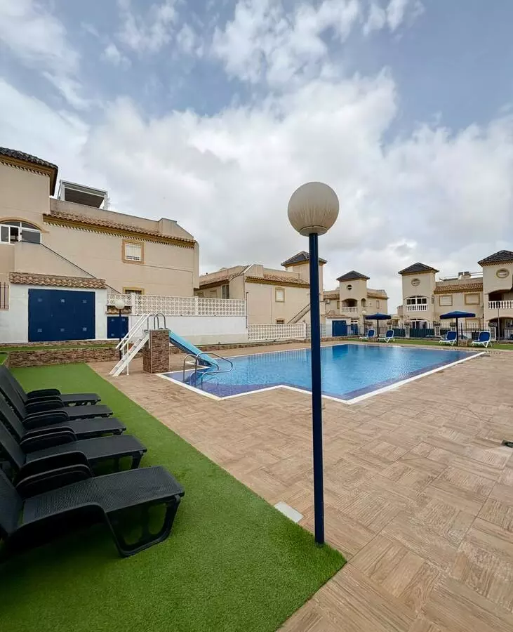 2-bedroom Property In Guardamar Del Segura, Spain (61 M²)