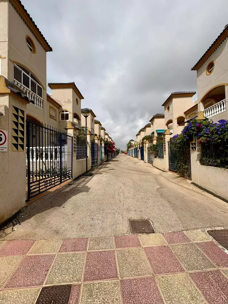2-bedroom Property In Guardamar Del Segura, Spain (61 M²)