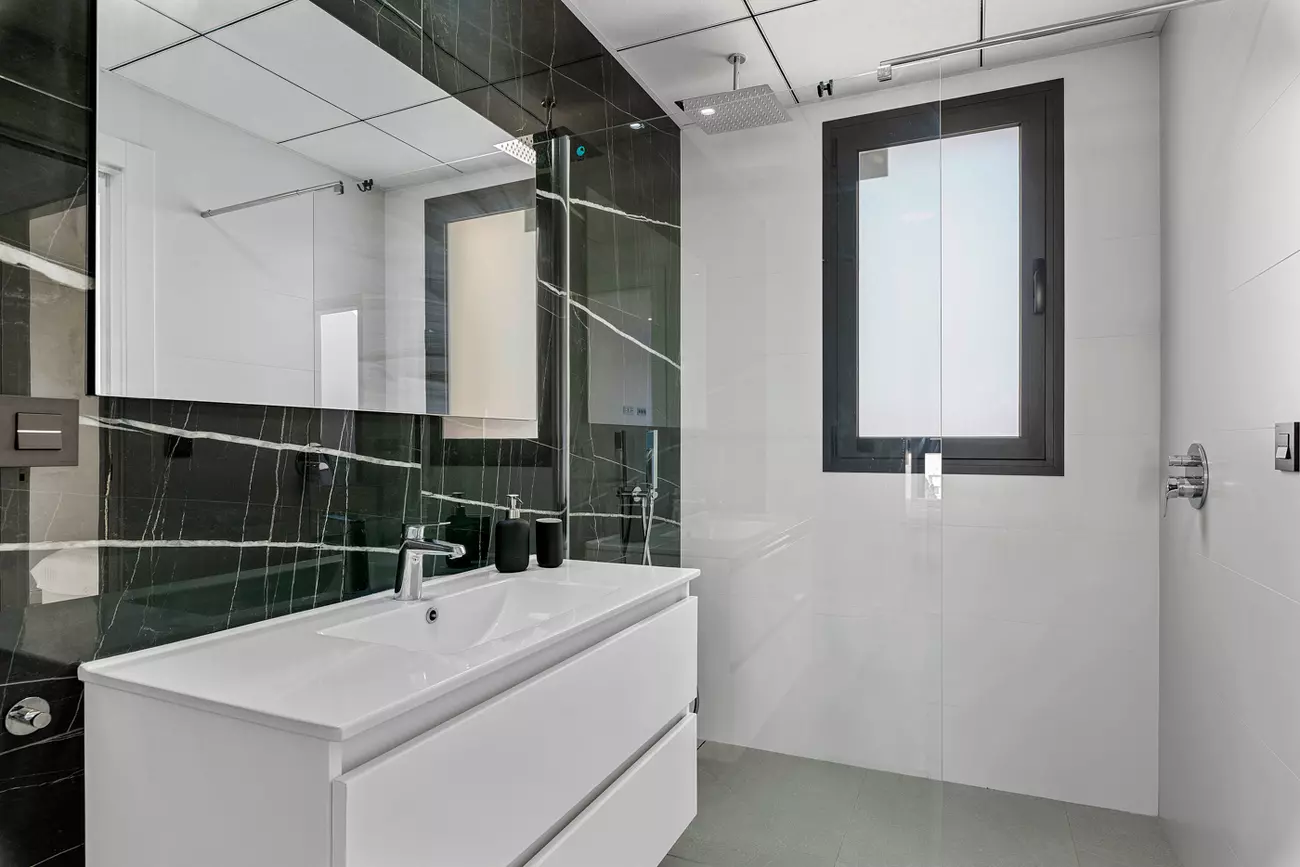 4-bedroom Semi In Rojales, Spain (192 M²)