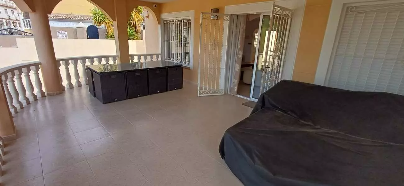5-bedroom Villa In Algorfa, Spain (300 M²)