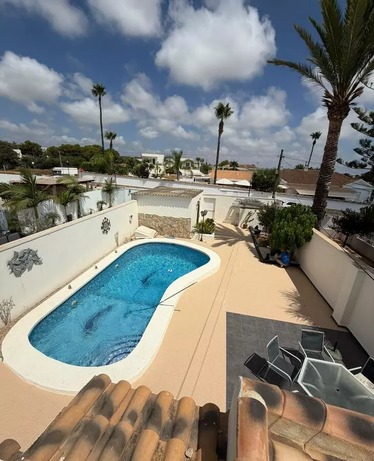 2-bedroom Villa In Cabo Roig, Spain (85 M²)