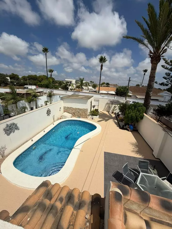 2-bedroom Villa In Cabo Roig, Spain (85 M²)