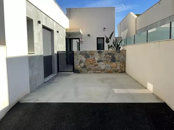 4-bedroom Villa In Ciudad Quesada, Spain (300 M²)