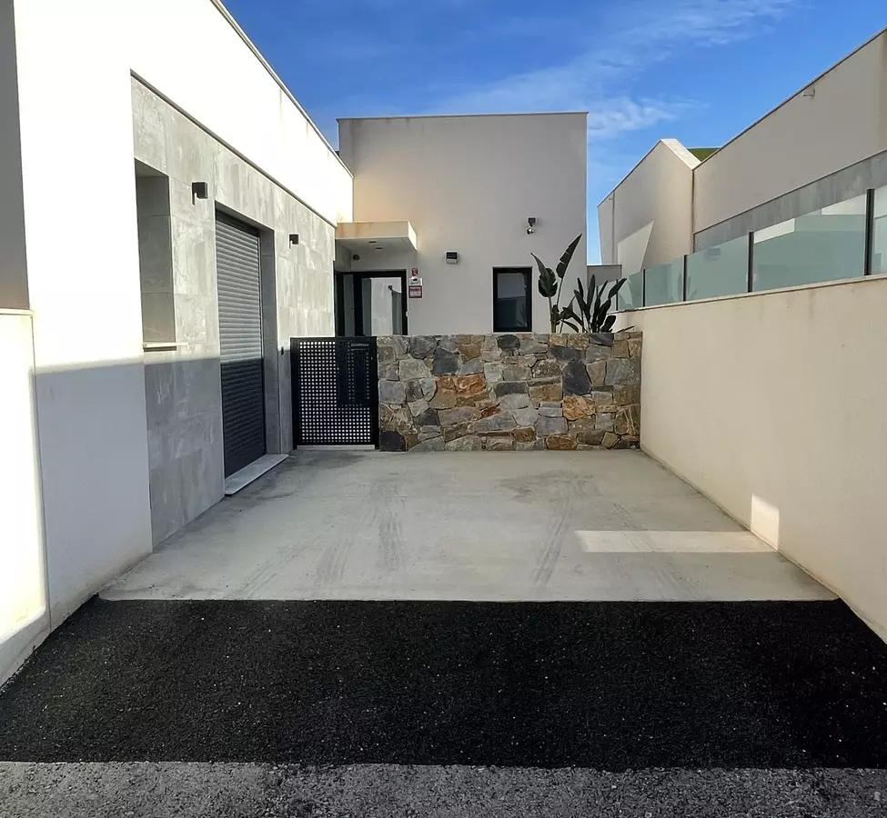 4-bedroom Villa In Ciudad Quesada, Spain (300 M²)