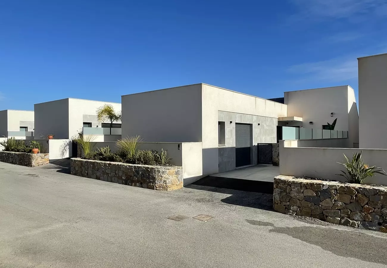 4-bedroom Villa In Ciudad Quesada, Spain (300 M²)