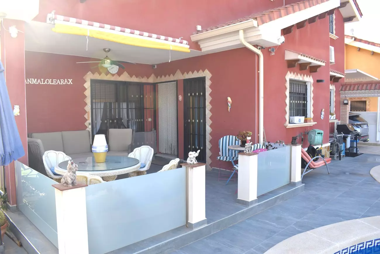 3-bedroom Villa In Guardamar Del Segura, Spain (100 M²)