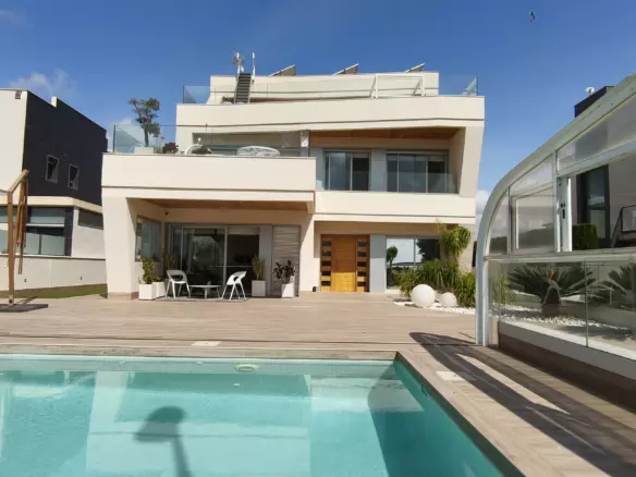 4-bedroom Villa In Orihuela Costa, Spain (347 M²)