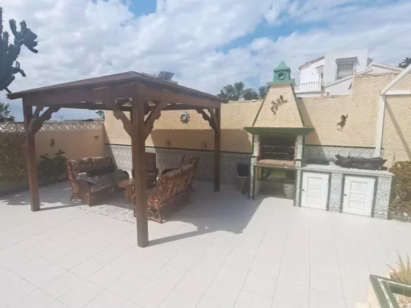 3-bedroom Villa In Villamartin, Spain (123 M²)