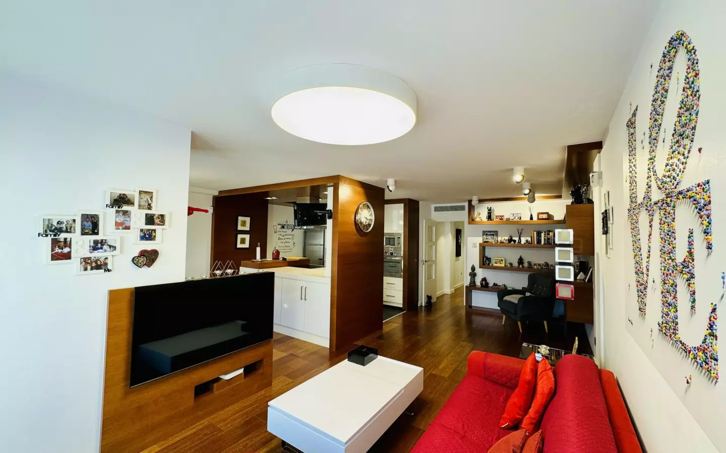 3-bedroom Apartment In Torrevieja, Spain (131 M²)