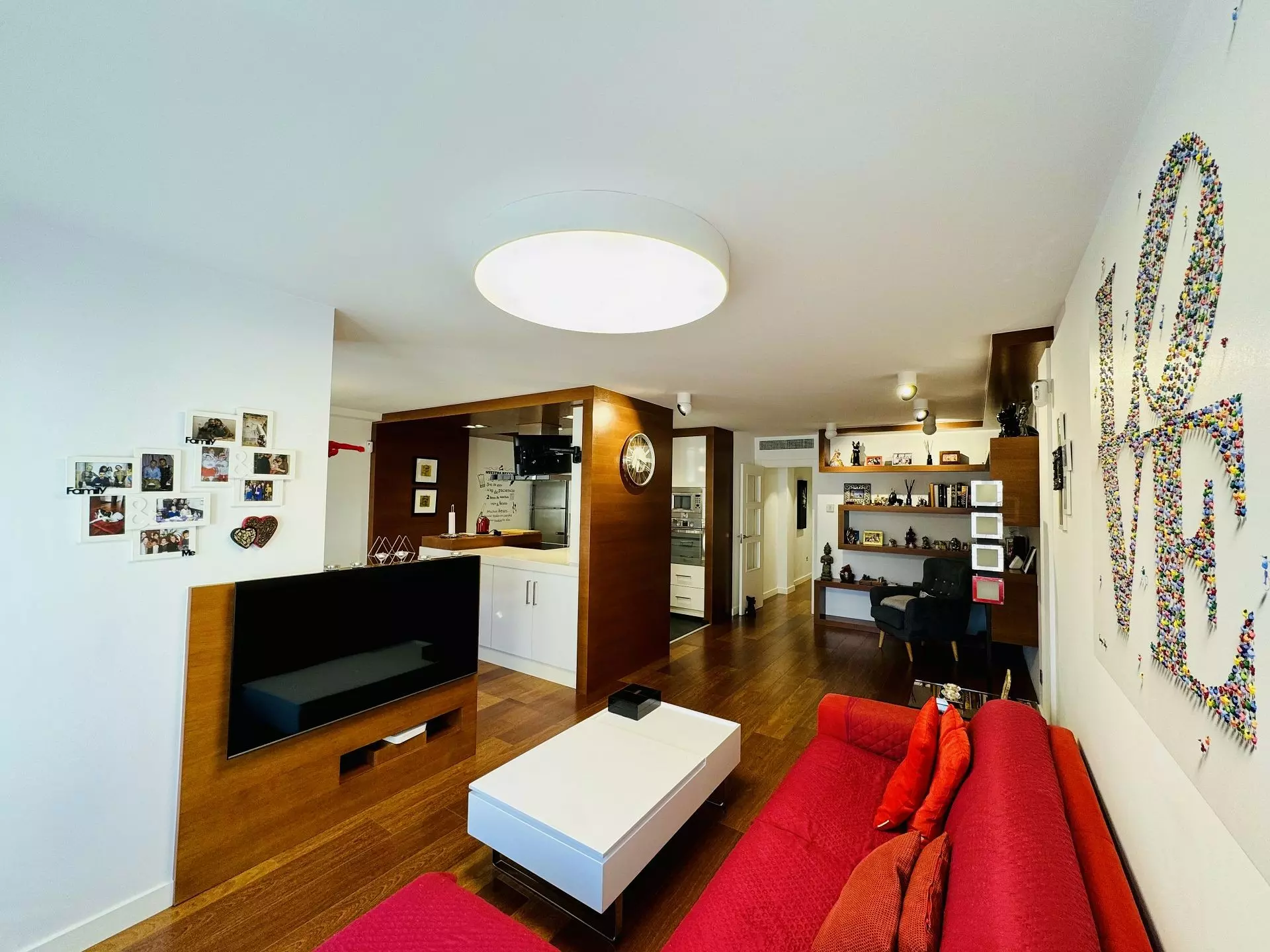 3-bedroom Apartment In Torrevieja, Spain (131 M²)