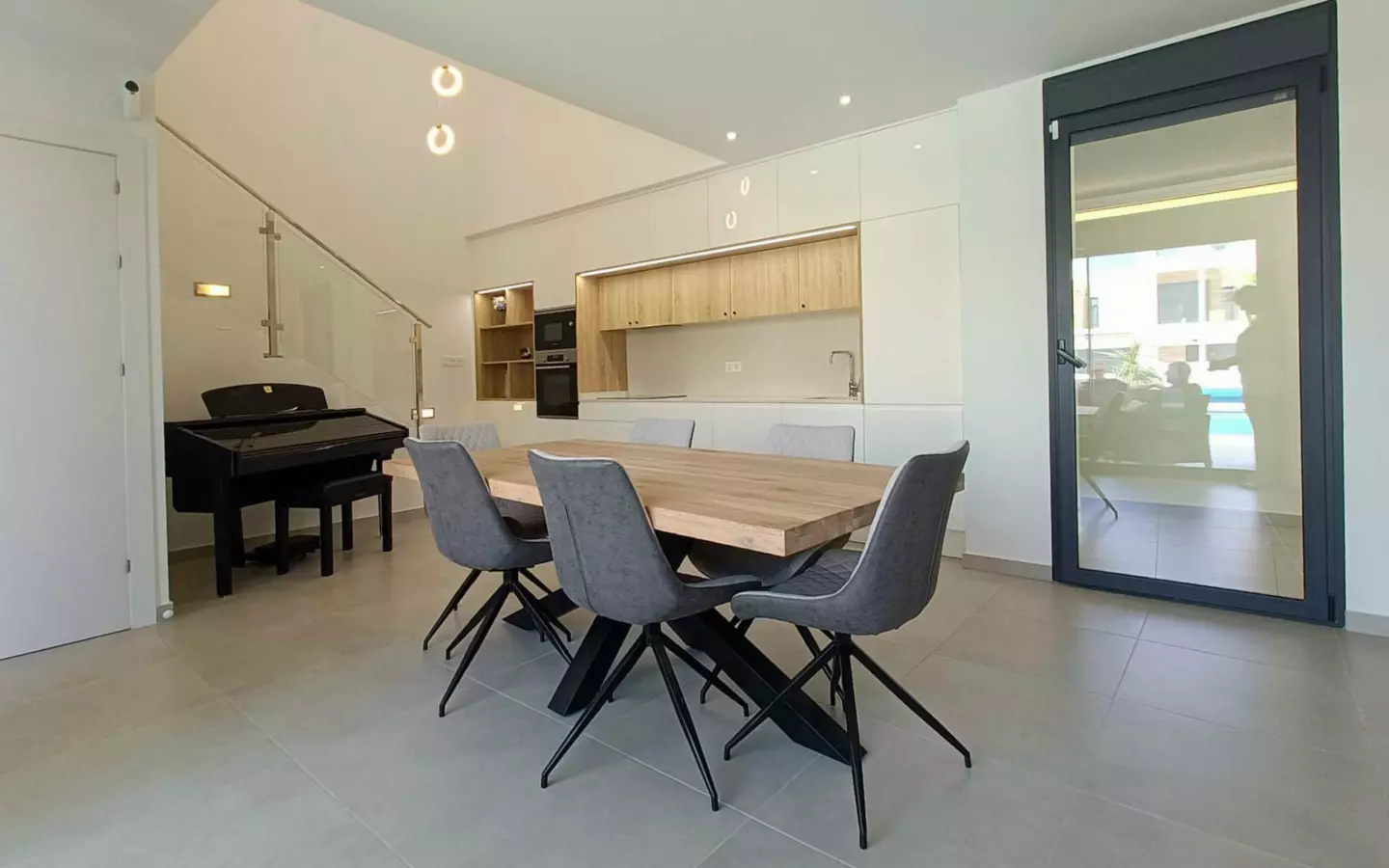 5-bedroom Villa In Rojales, Spain (214 M²)