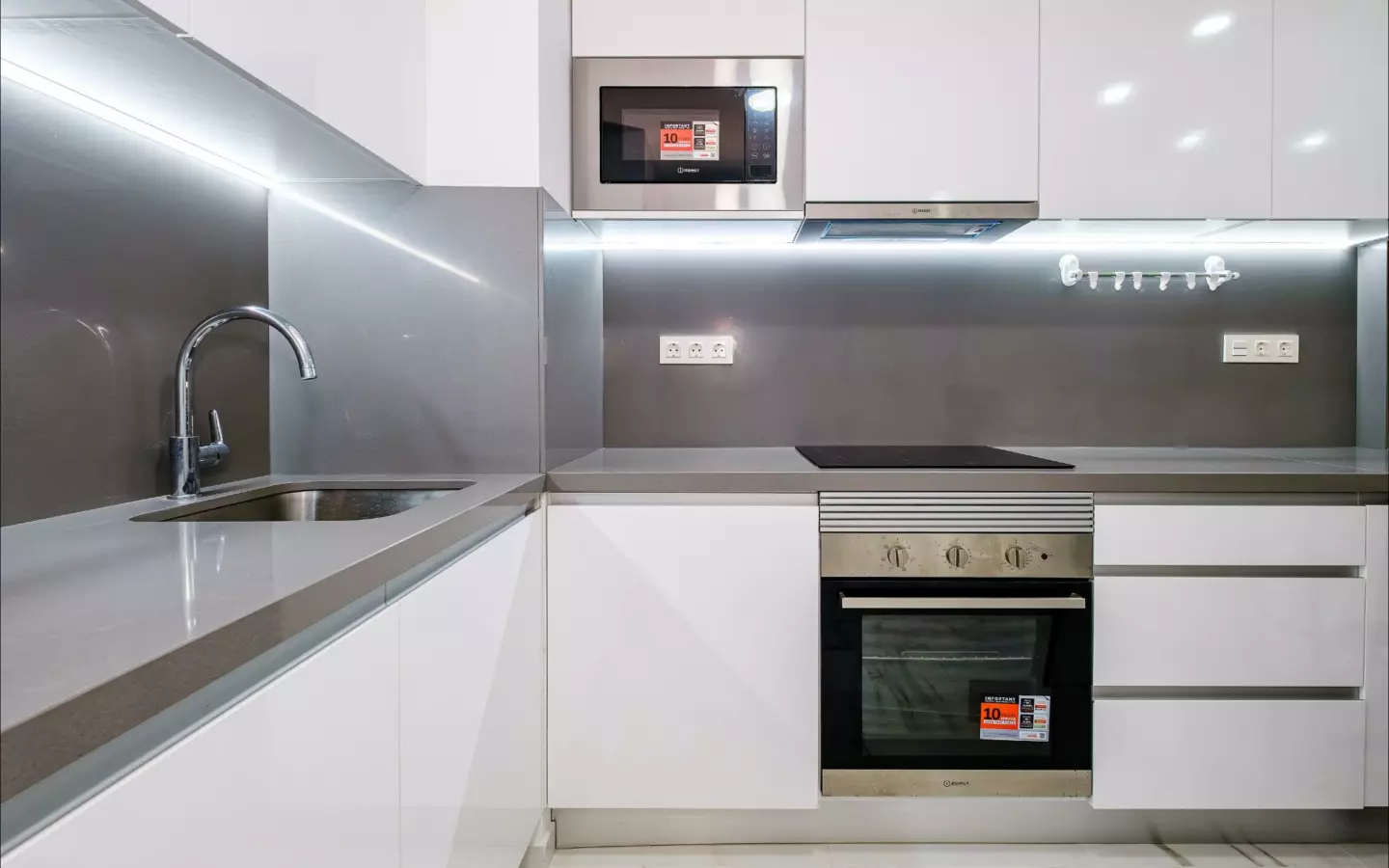 4-bedroom Apartment In Torrevieja, Spain (153 M²)