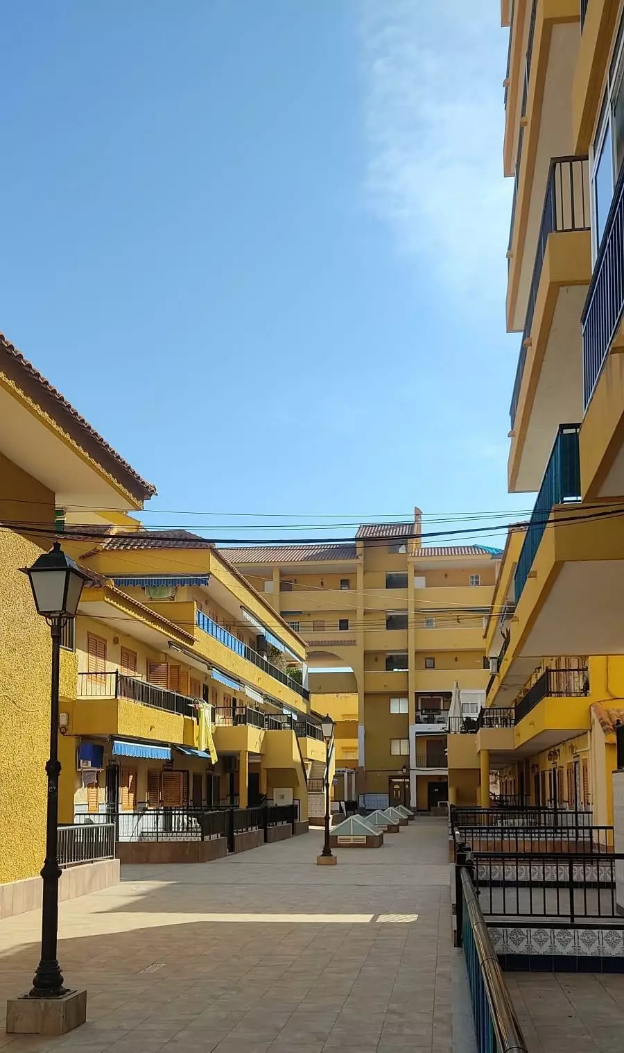 2-bedroom Town House In Torrevieja, Spain (100 M²)