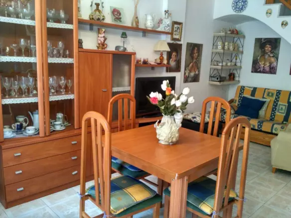 2-bedroom Town House In Torrevieja, Spain (100 M²)