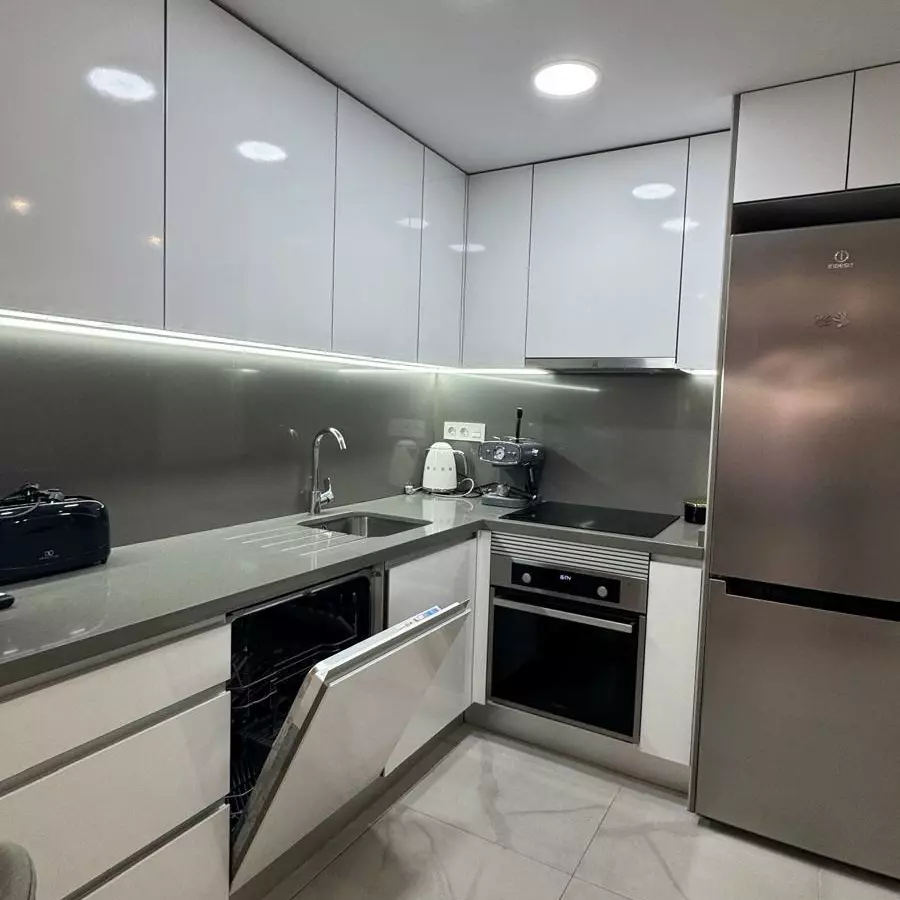 1-bedroom Apartment In Torrevieja, Spain (54 M²)