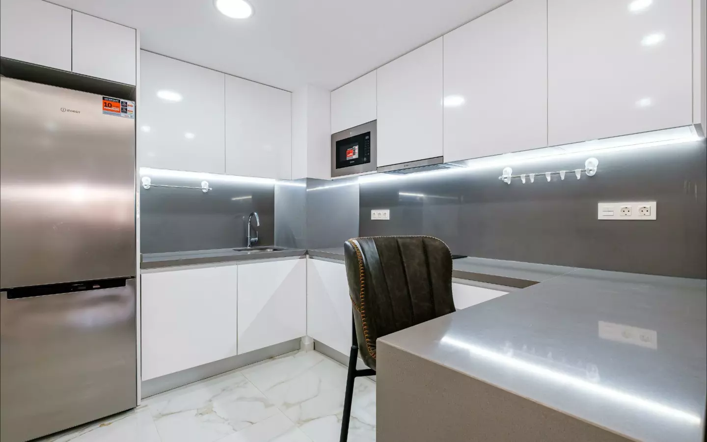 4-bedroom Apartment In Torrevieja, Spain (153 M²)