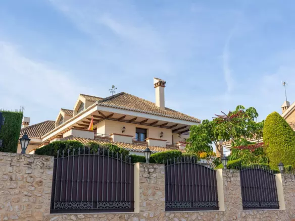 7-bedroom Villa In Torrevieja, Spain (800 M²)