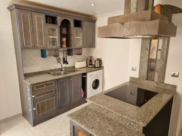 2-bedroom Apartment In Torrevieja, Spain (68 M²)
