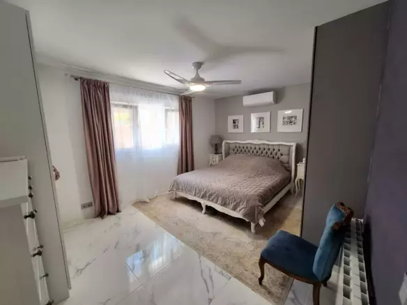 2-bedroom Villa In Pilar De La Horadada, Spain (168 M²)