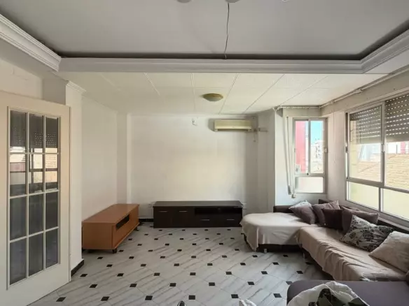 3-bedroom Apartment In Torrevieja, Spain (87 M²)
