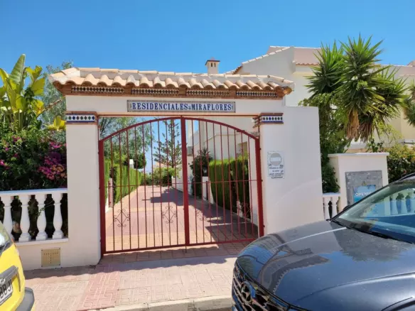 2-bedroom Apartment In Torrevieja, Spain (68 M²)