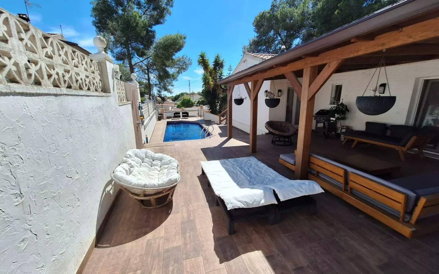 2-bedroom Villa In Pilar De La Horadada, Spain (168 M²)
