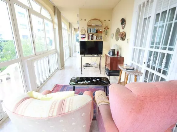 5-bedroom Villa In Orihuela Costa, Spain (308 M²)