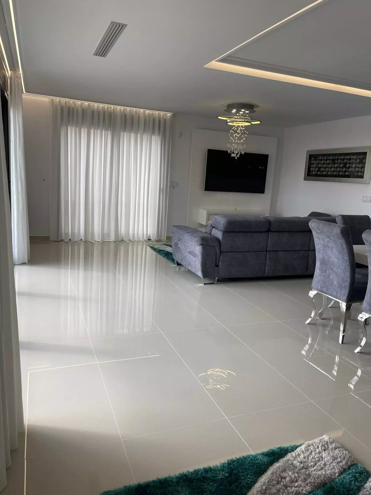 5-bedroom Villa In San Miguel De Salinas, Spain (316 M²)