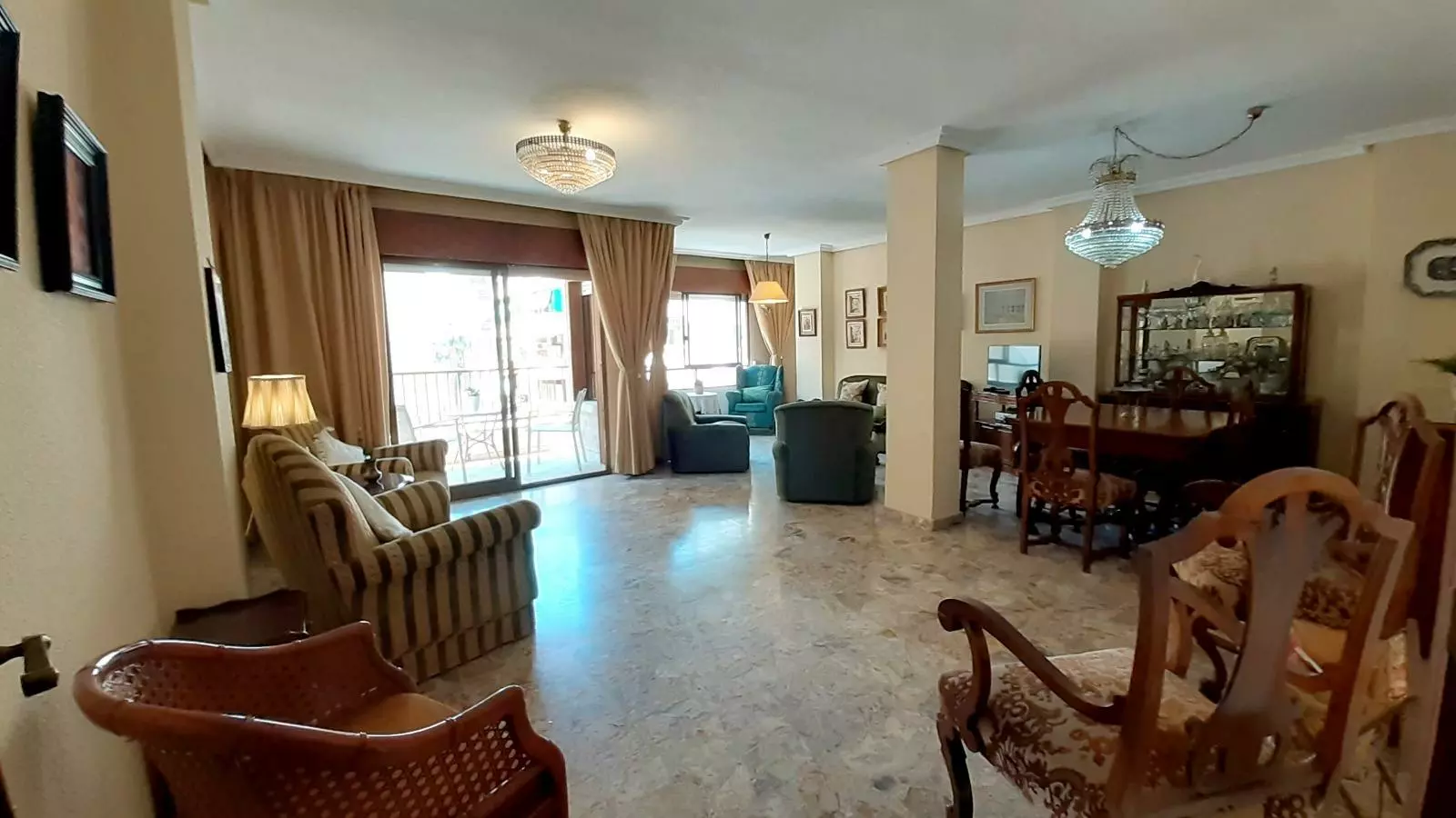 4-bedroom Apartment In Torrevieja, Spain (164 M²)